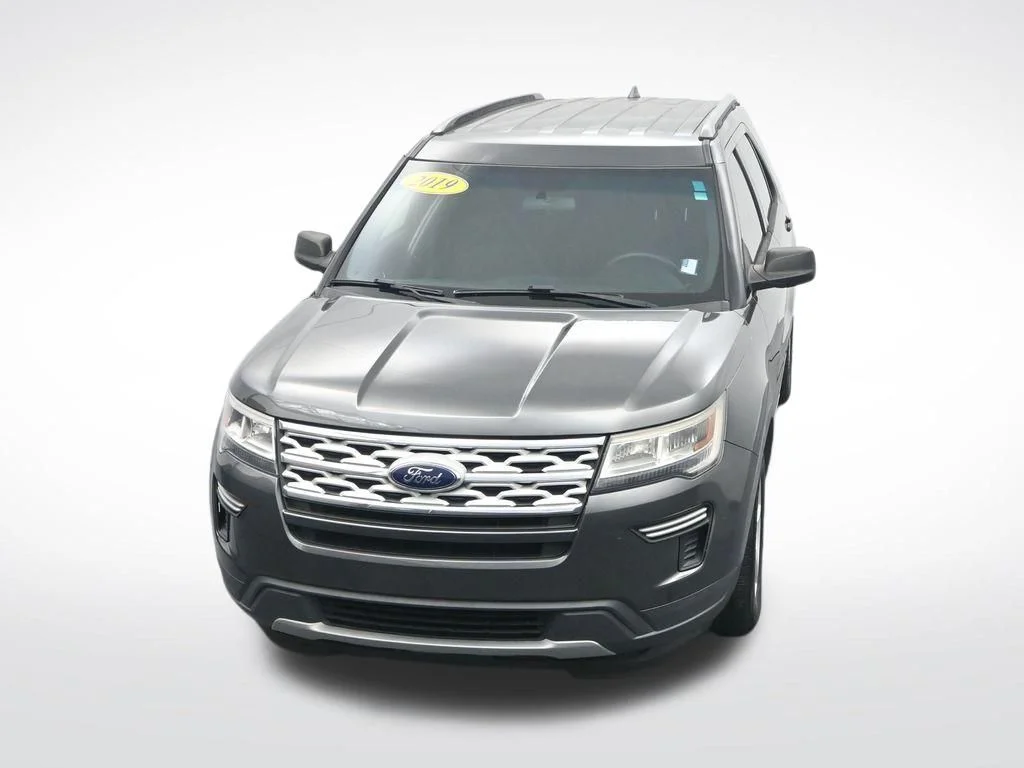 Used 2019 Magnetic Ford XLT image 23