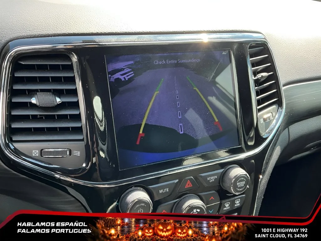Used 2021 White Jeep Laredo X 4x2 image 30