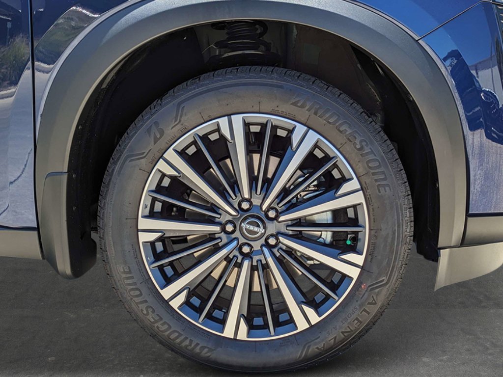 New 2026 Deep Ocean Blue Pearl Nissan Platinum image 9