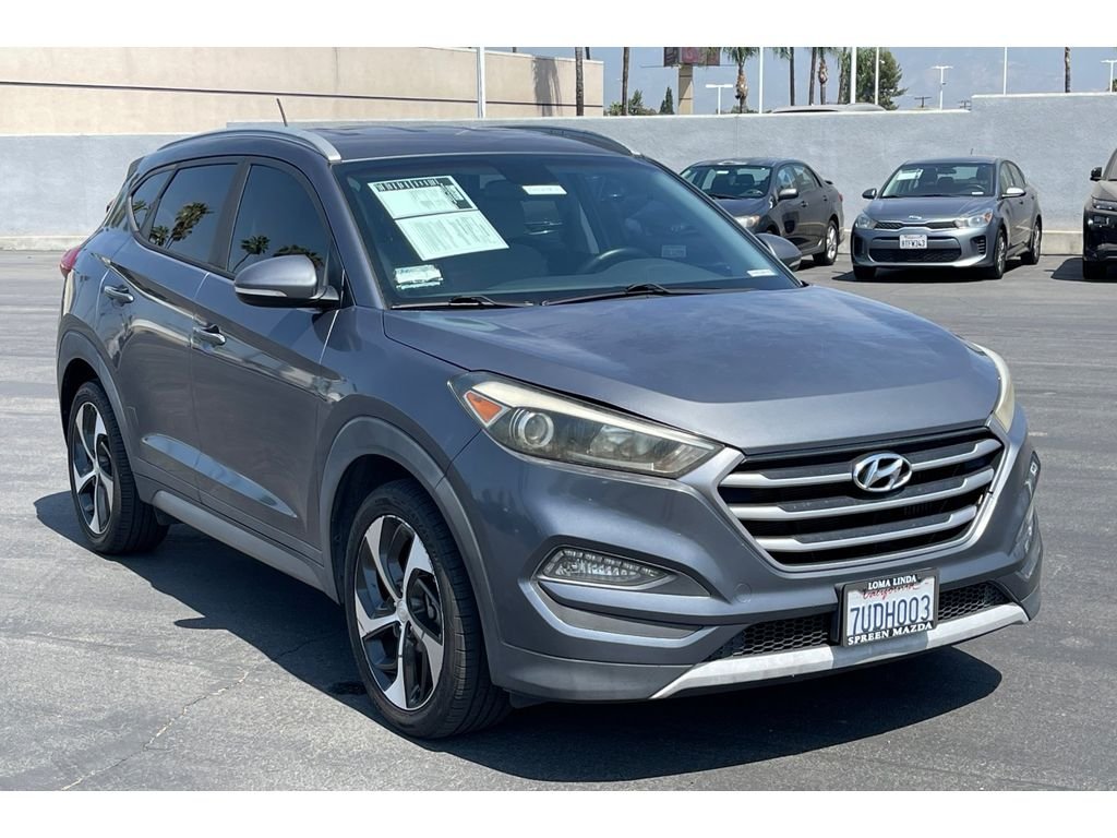 Used 2017 Coliseum Gray Hyundai Sport image 9