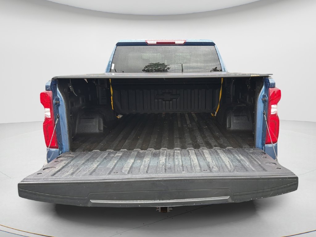 Used 2024 Blue Chevrolet LTZ image 10