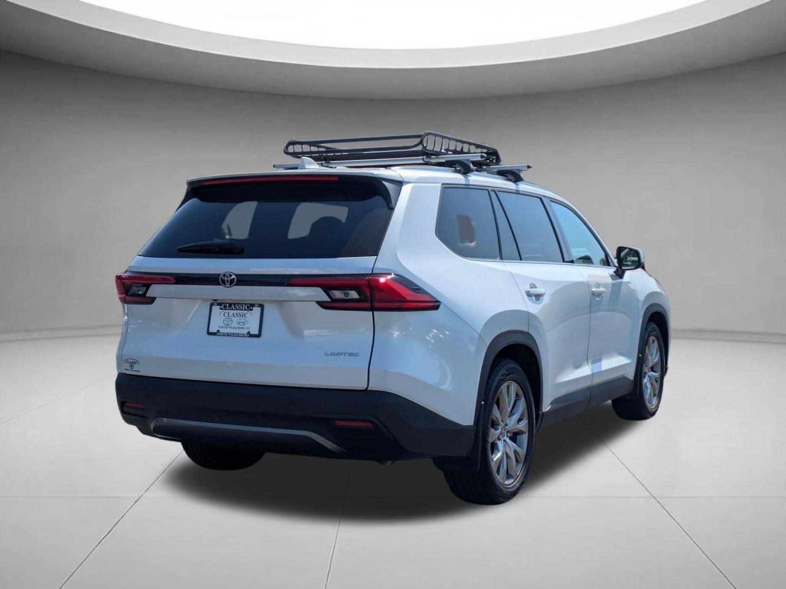 Used 2024 Wind Chill Pearl Toyota Limited image 5