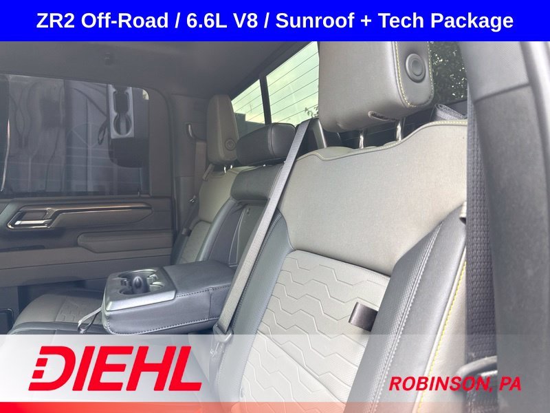 Used 2025 Gray Chevrolet ZR2 image 19