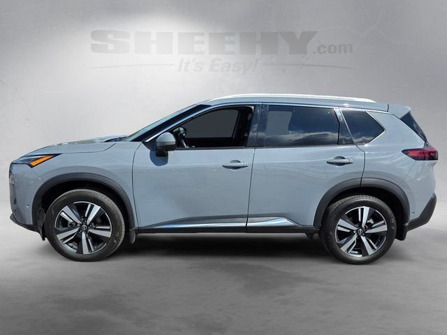Used 2023 Gray Nissan SL image 16