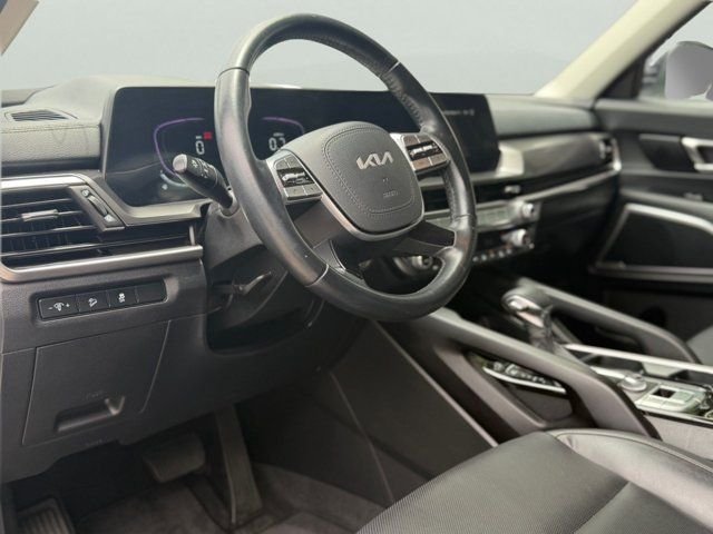 Used 2025 Gray Kia LX image 14