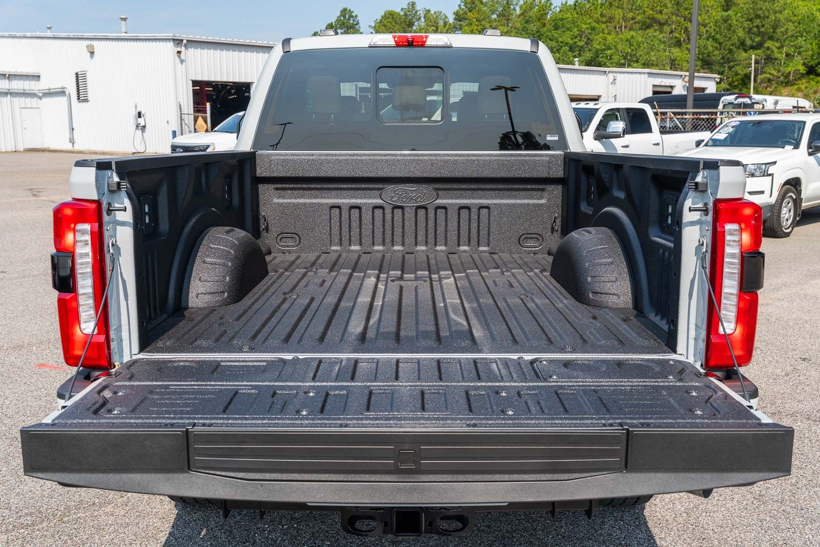 New 2026 Avalanche Ford F-250® Lariat® image 12