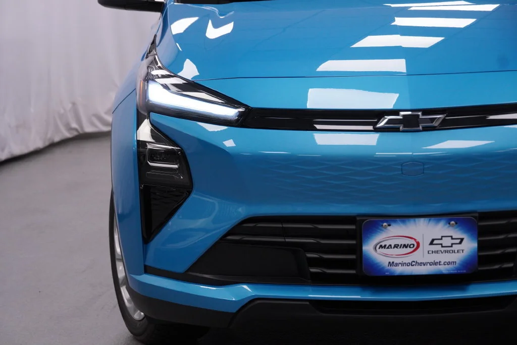 New 2027 Marina Blue Metallic Chevrolet LT image 31