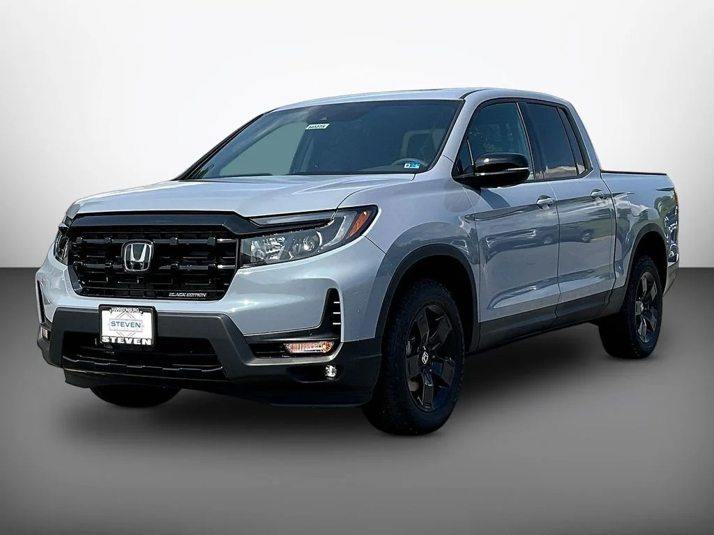 New 2026 Sonic Gray Pearl Honda Black Edition image 3