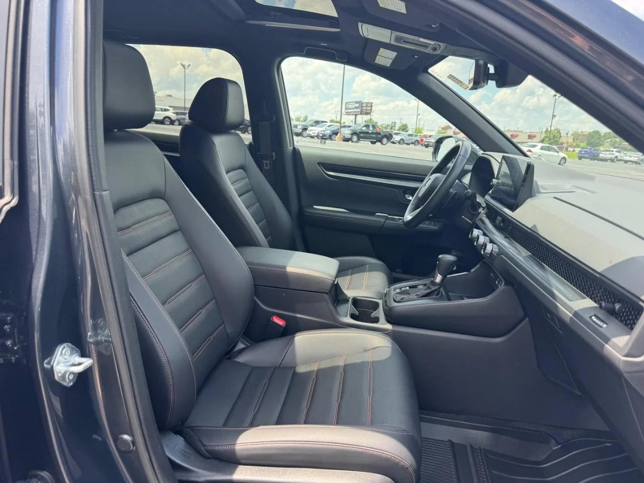 2025 Honda CR-V Sport-L - Photo 18