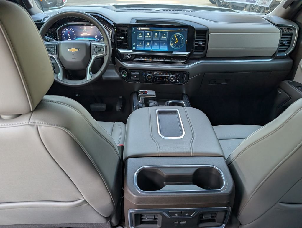 Used 2022 Silver Chevrolet LTZ image 21