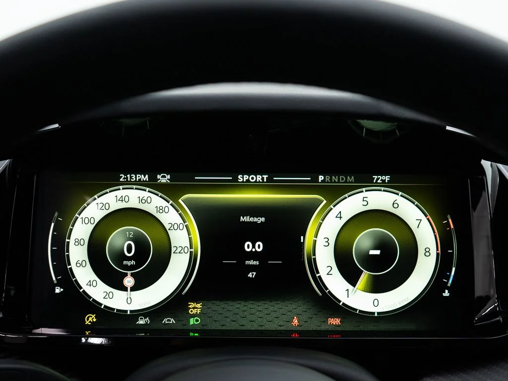 New 2026 Lunar White Aston Martin S Roadster image 37