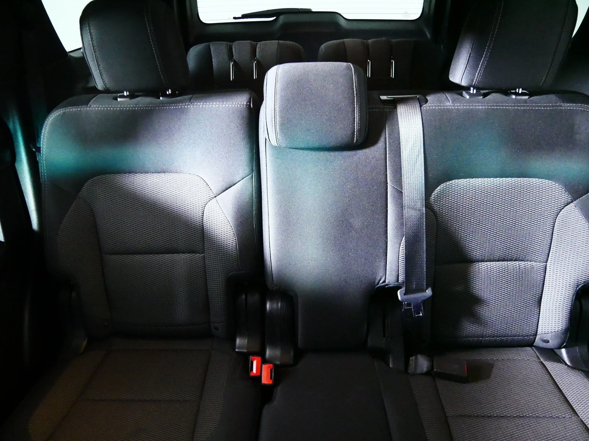 Used 2017 Blue Jeans Metallic Ford XLT image 13