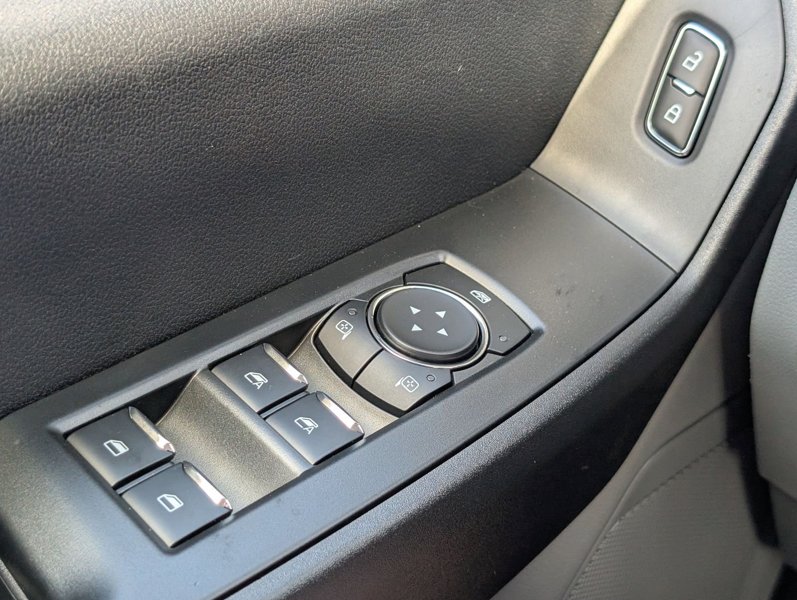2026 Ford F-350 Super Duty XL - Photo 19