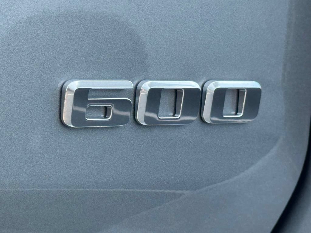 2026 Cadillac Escalade Platinum Luxury - Photo 11