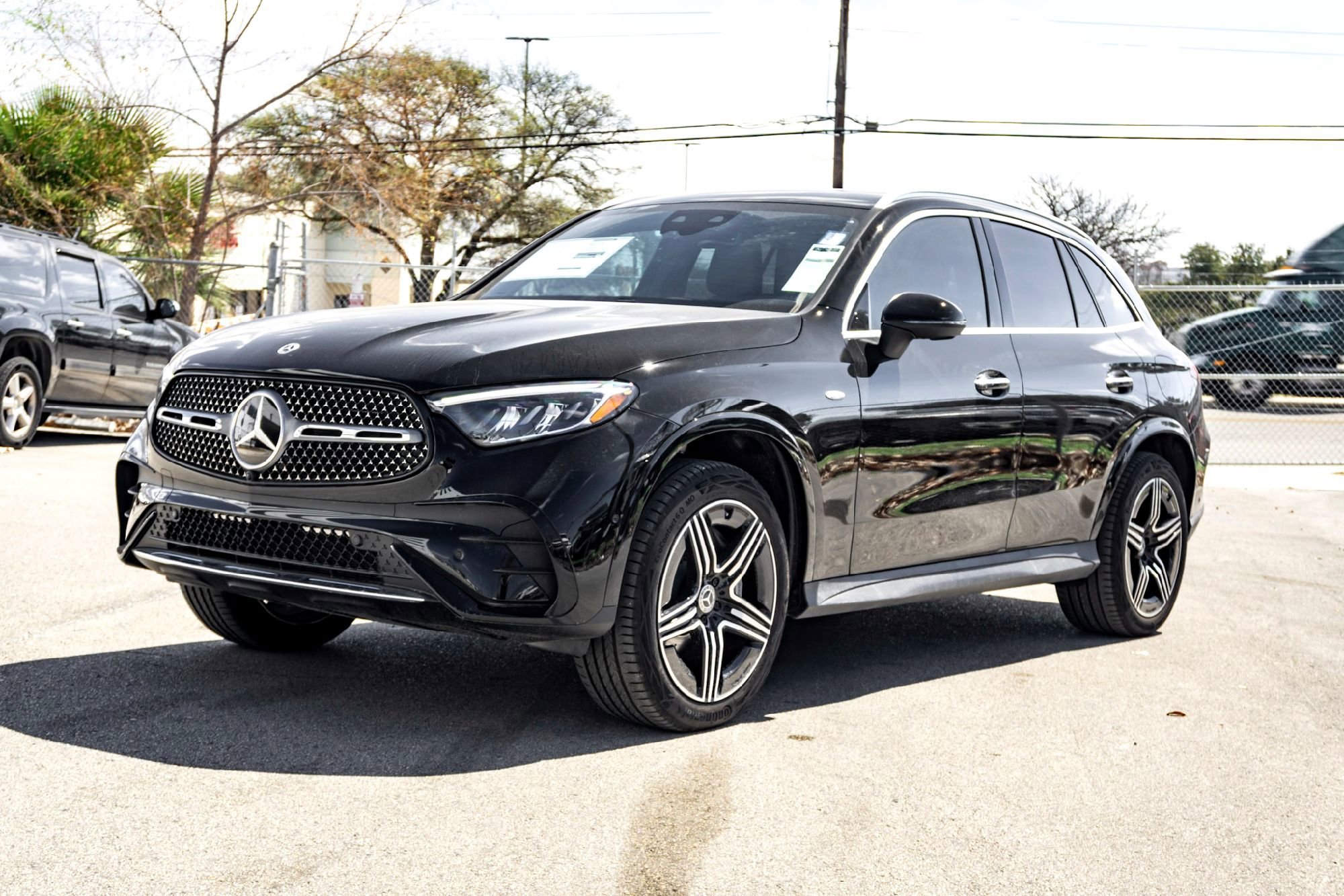 2025 Mercedes-Benz GLC Base - Photo 6