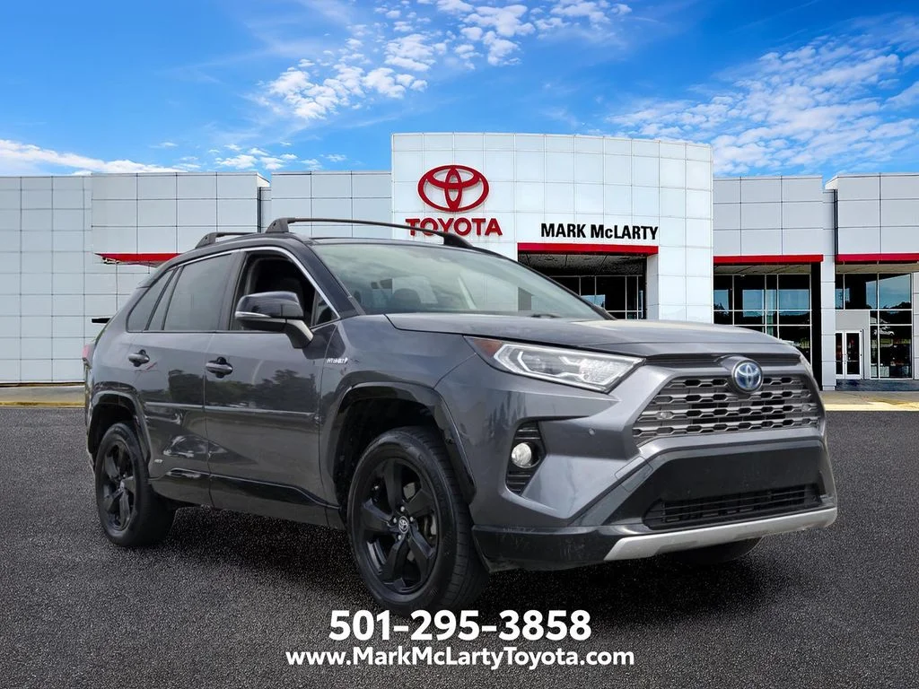 Used 2019 Gray Toyota XSE image 6