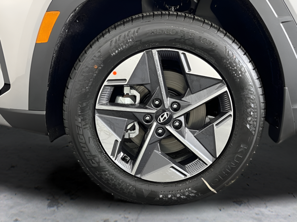 New 2026 Silver Hyundai SEL image 15