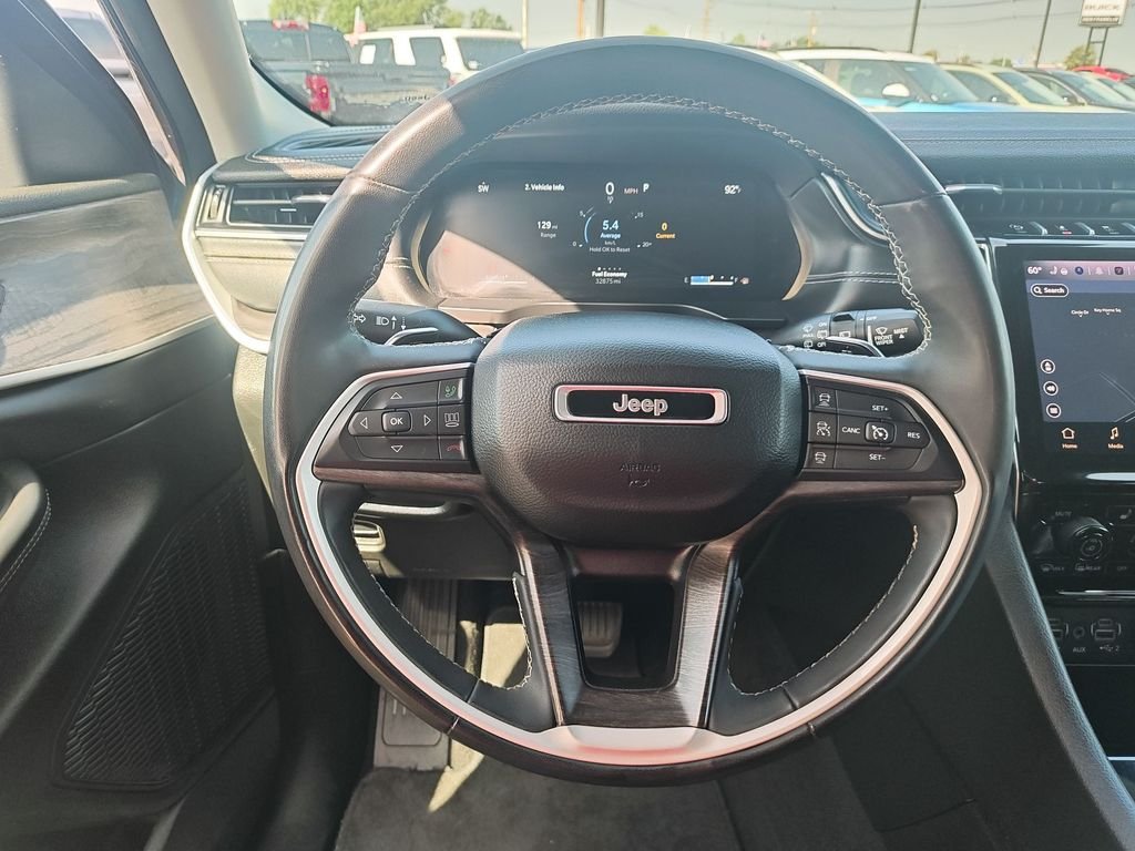 Used 2023 Gray Jeep Limited image 14