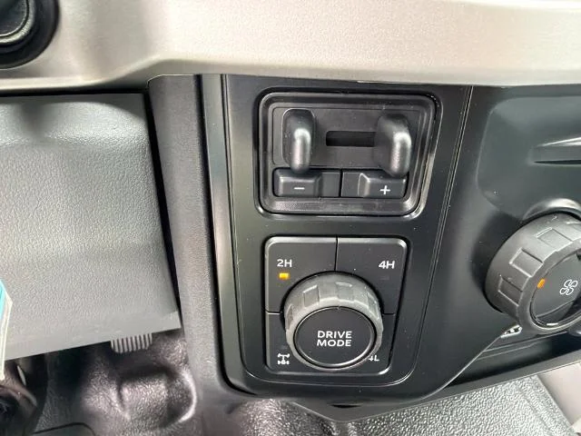 New 2026 Oxford White Ford F-350® XL image 44