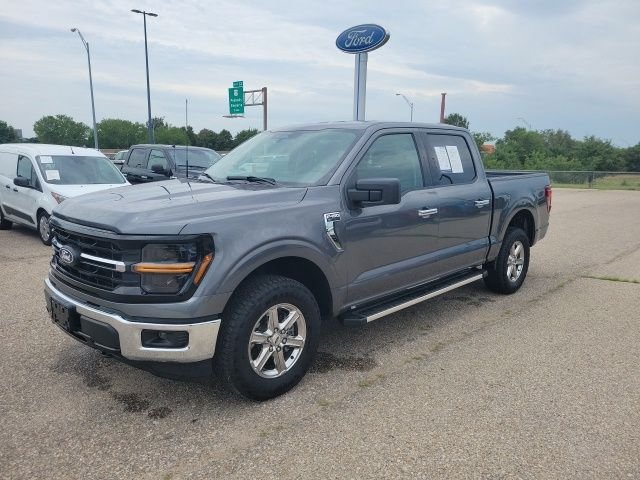 Used 2025 Gray Metallic Ford XLT image 20