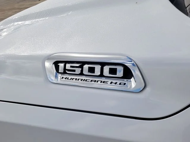 New 2026 Ivory White Tri-Coat Pearl-Coat Exterior Paint RAM Limited image 10