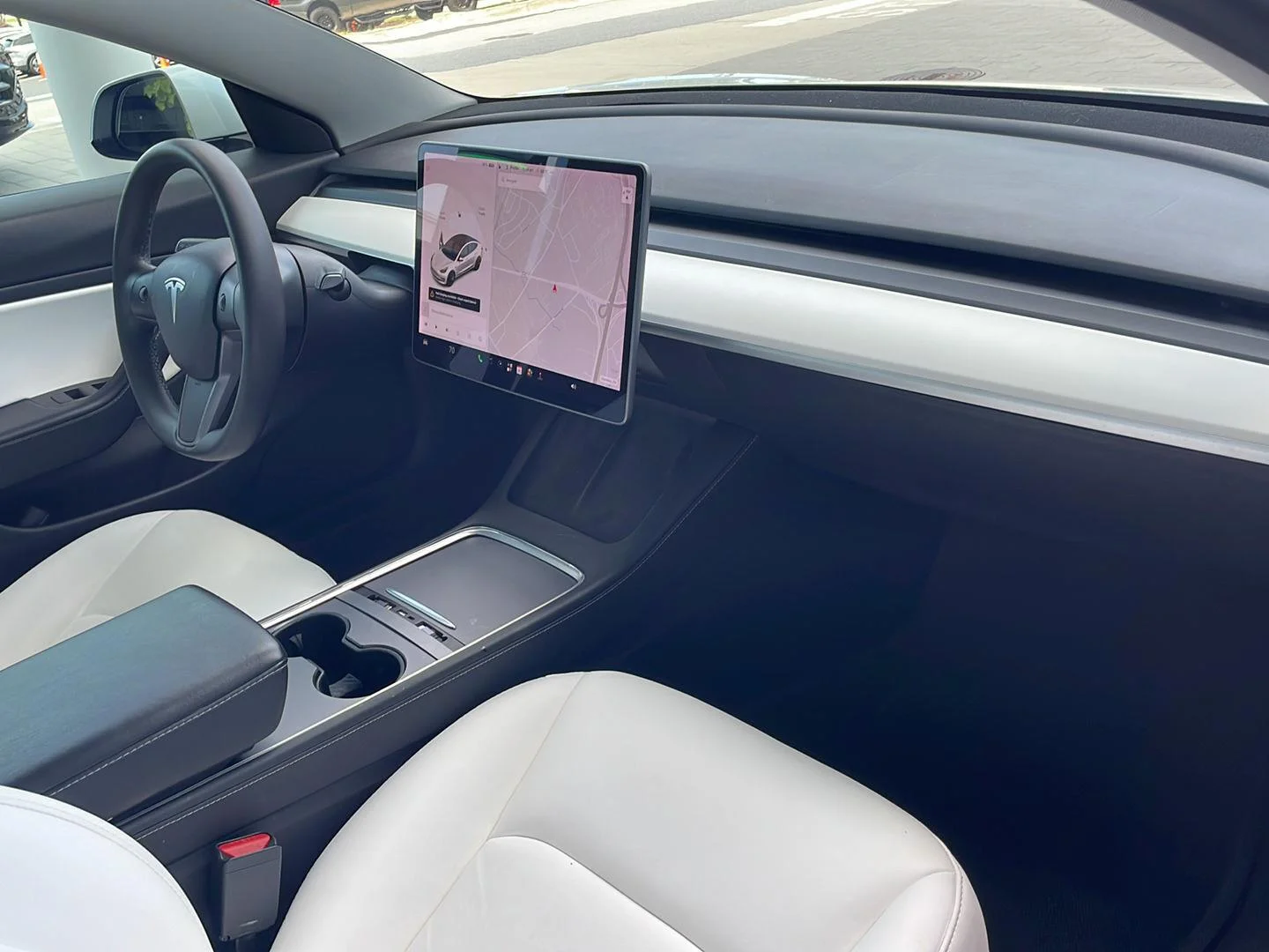 Used 2021 Pearl White Multi-Coat Tesla Standard Range Plus image 10