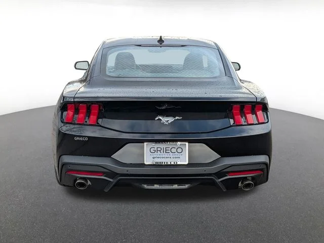 2026 Ford Mustang EcoBoost Premium Fastback - Photo 4
