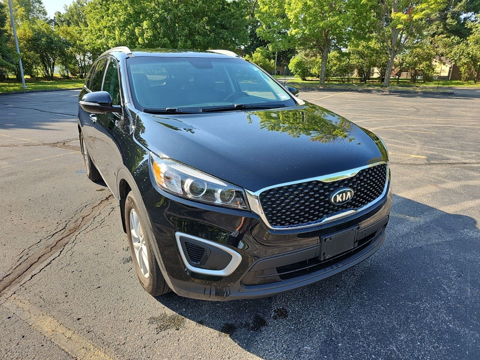 Used 2017 Ebony Black Kia LX image 7