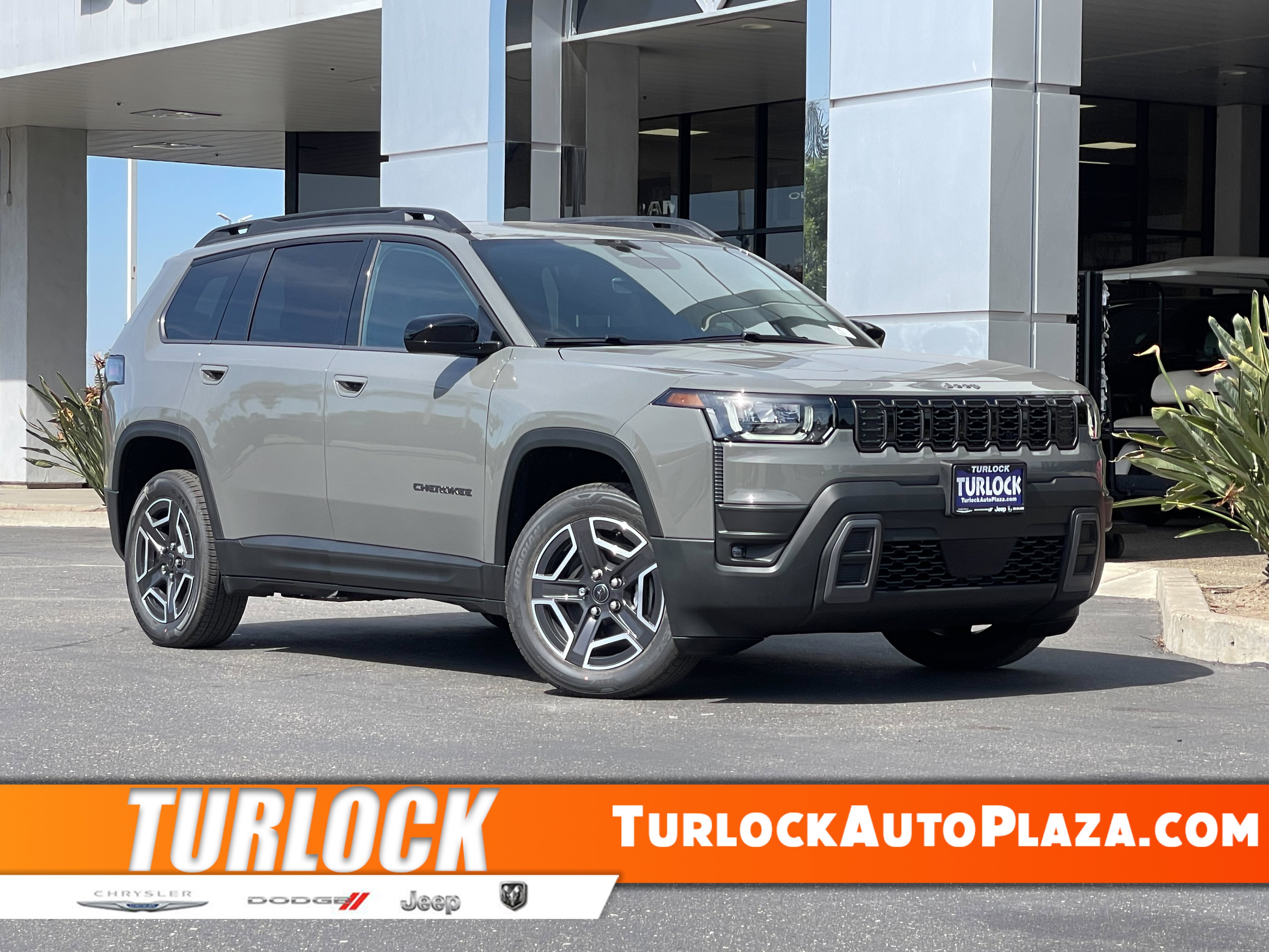 2026 Jeep Cherokee Laredo HEV 4X4's photo