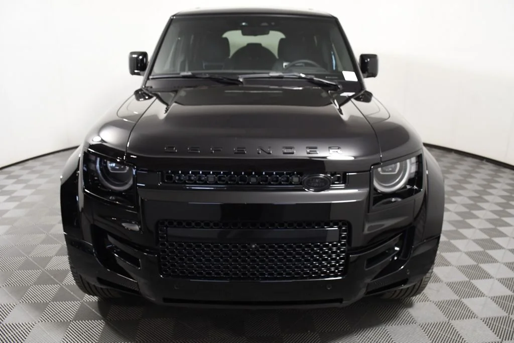 Used 2026 Narvik Black Land Rover OCTA image 10