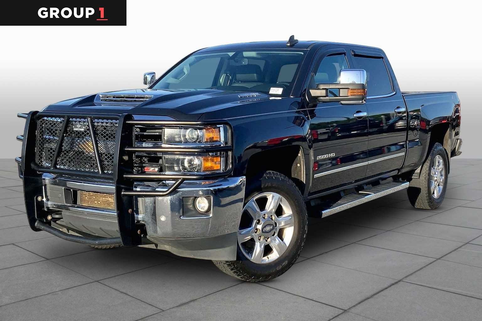 2019 Chevrolet Silverado HD LTZ 4WD Crew Cab Standard Box's photo