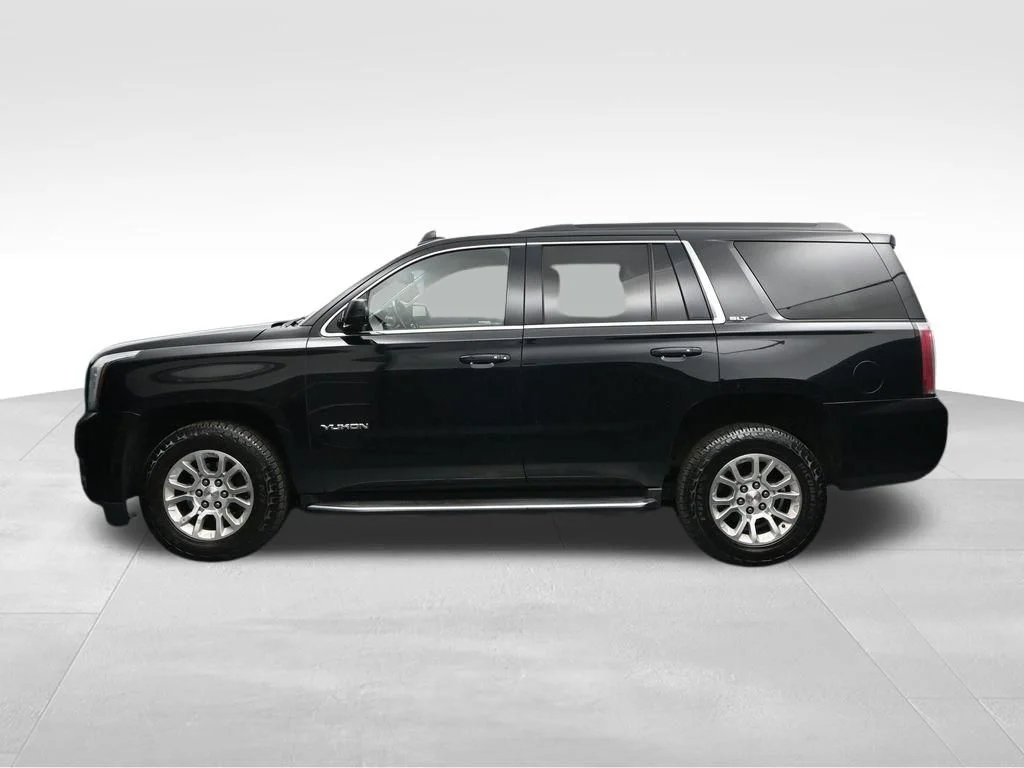 Used 2019 Black GMC SLT image 2