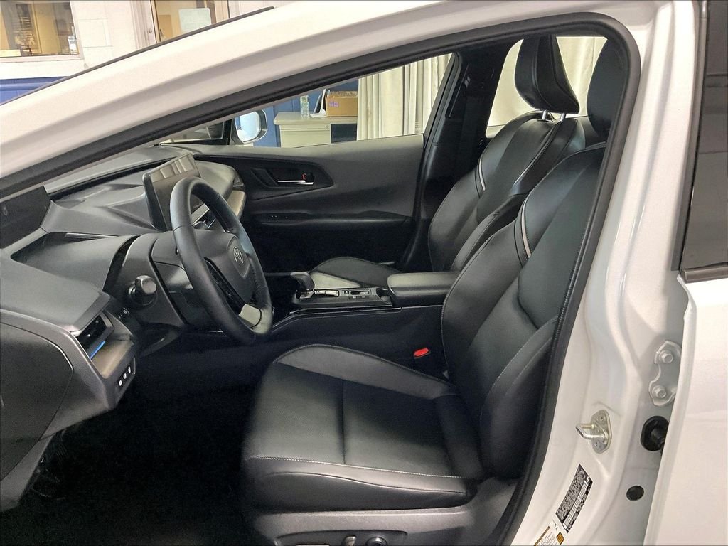 Used 2024 Beige Toyota XLE image 10