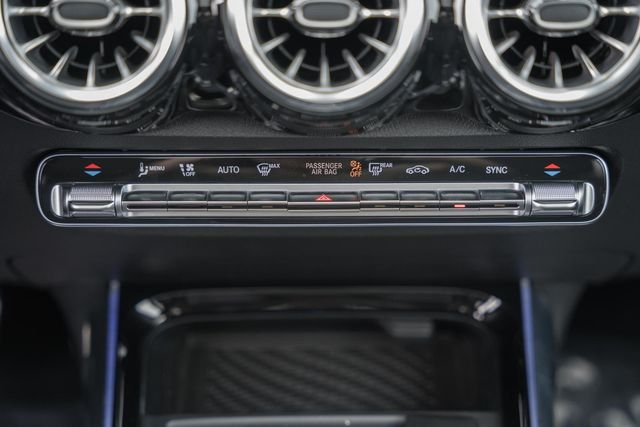 New 2026  Mercedes-Benz GLB 250 image 23