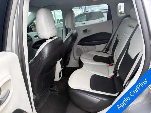 Used 2020 Billet Silver Metallic Clearcoat Jeep Limited image 14