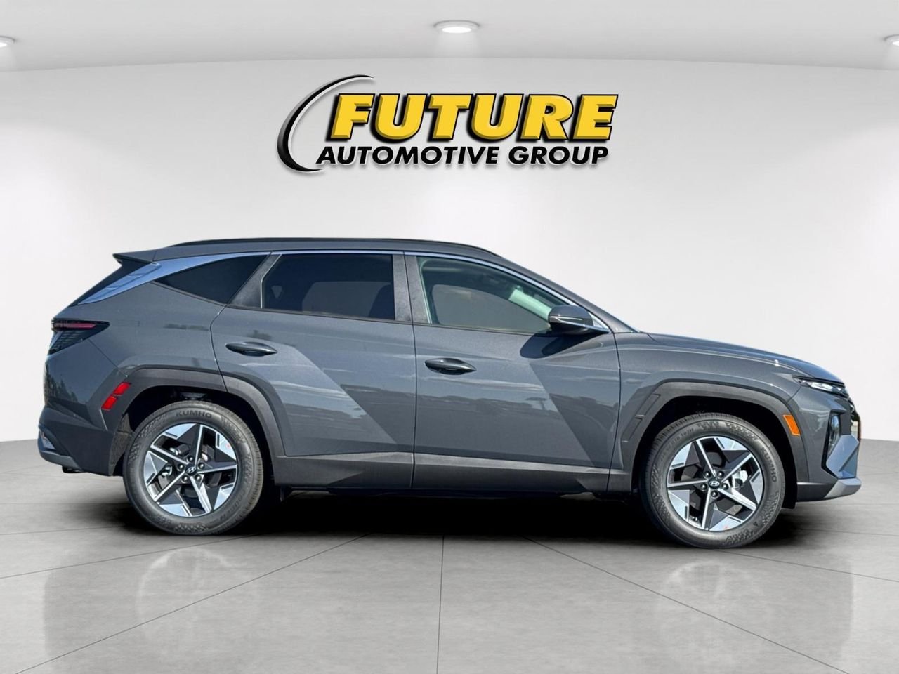 New 2026 Gray Hyundai SEL Premium FWD image 2