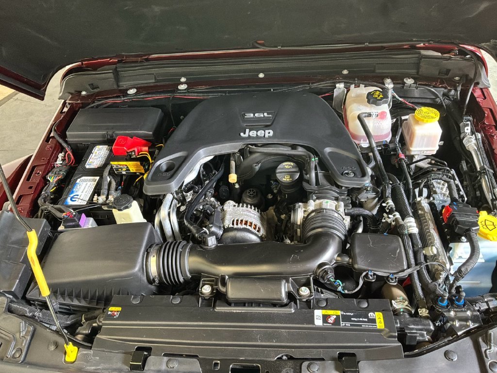 Certified Used 2021 Red Jeep Rubicon image 41