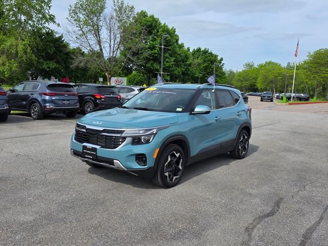 Used 2025 Blue Kia EX image 4