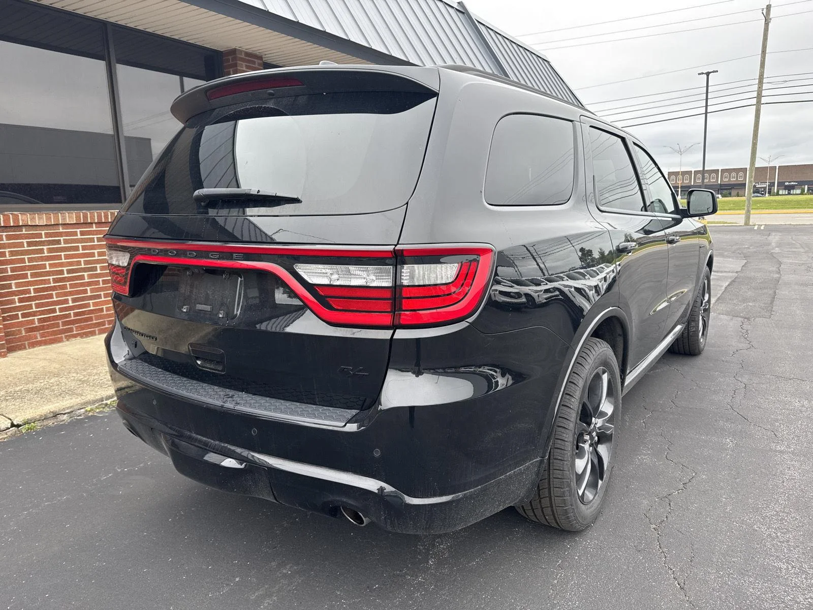Used 2023 DB Black Clearcoat Dodge R/T Plus image 7