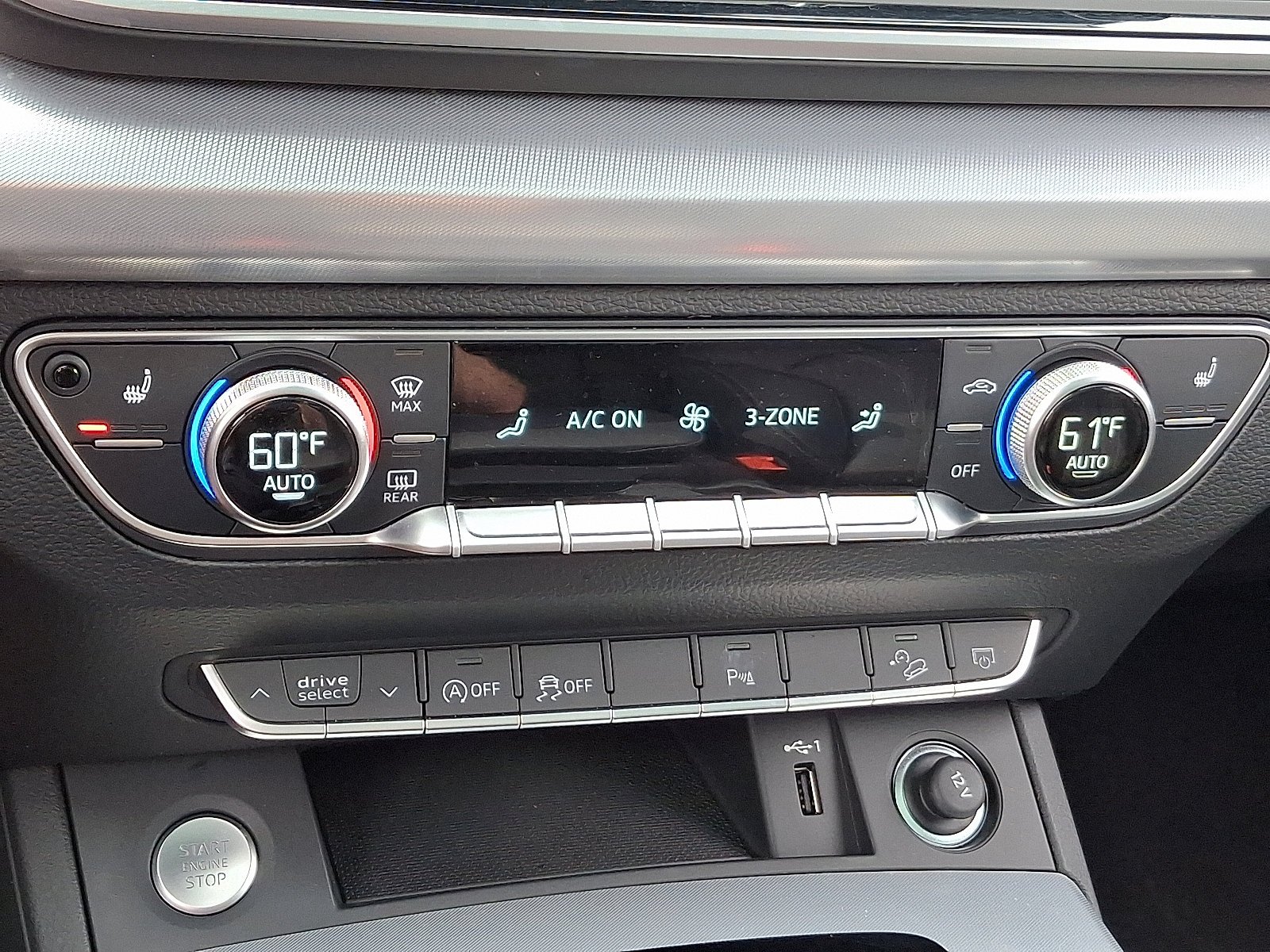 2025 Audi Q5 Premium - Photo 16