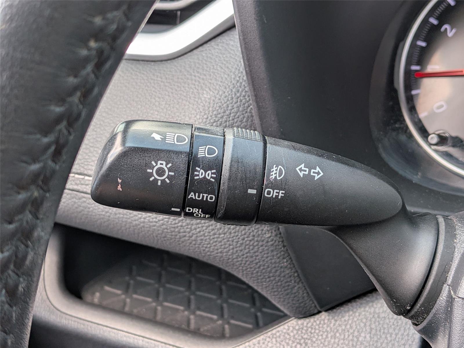 Used 2020 Magnetic Gray Metallic TOYOTA  image 23