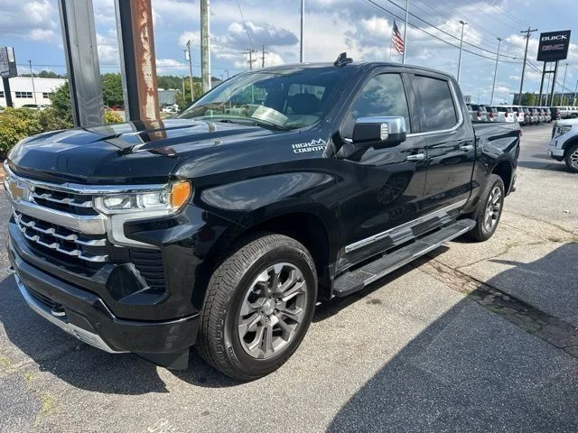Used 2023 Black Chevrolet High Country image 5