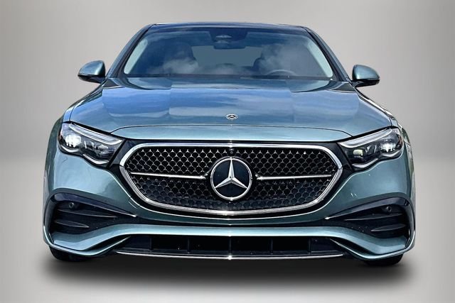 2026 Mercedes-Benz E-Class E350 - Photo 12