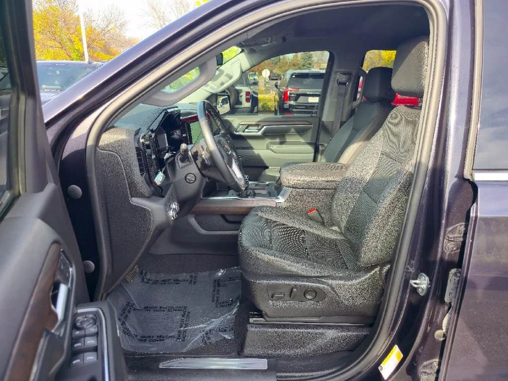 2023 GMC Sierra 1500 SLT - Photo 22