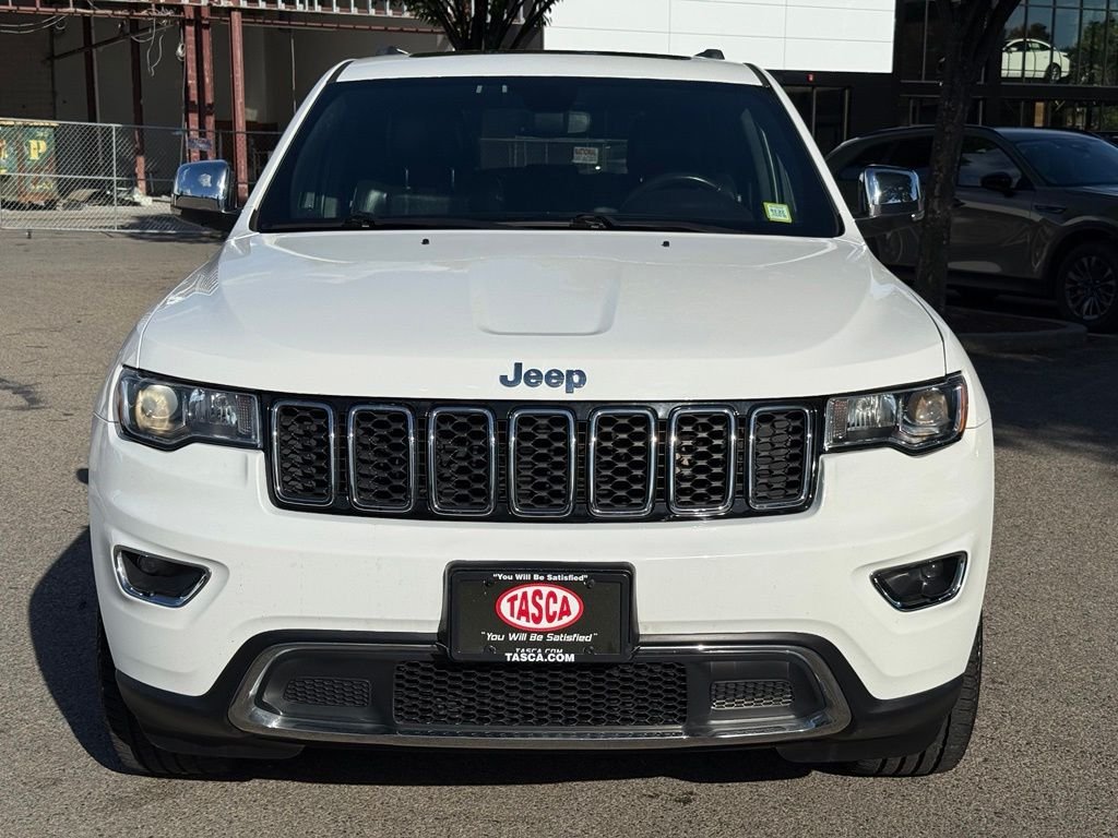 Used 2018 White Jeep Limited image 3
