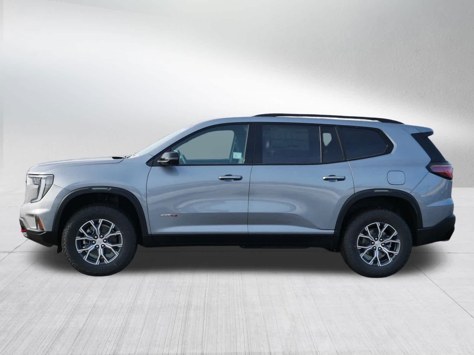 2026 GMC Acadia AT4 - Photo 2