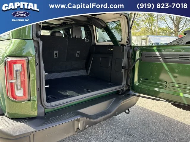Used 2025 Green Ford Badlands image 17