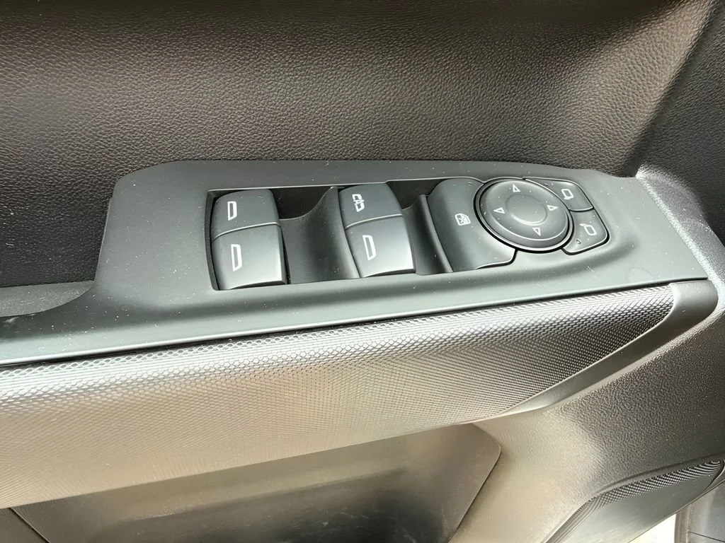Used 2024 Summit White Chevrolet Custom image 25