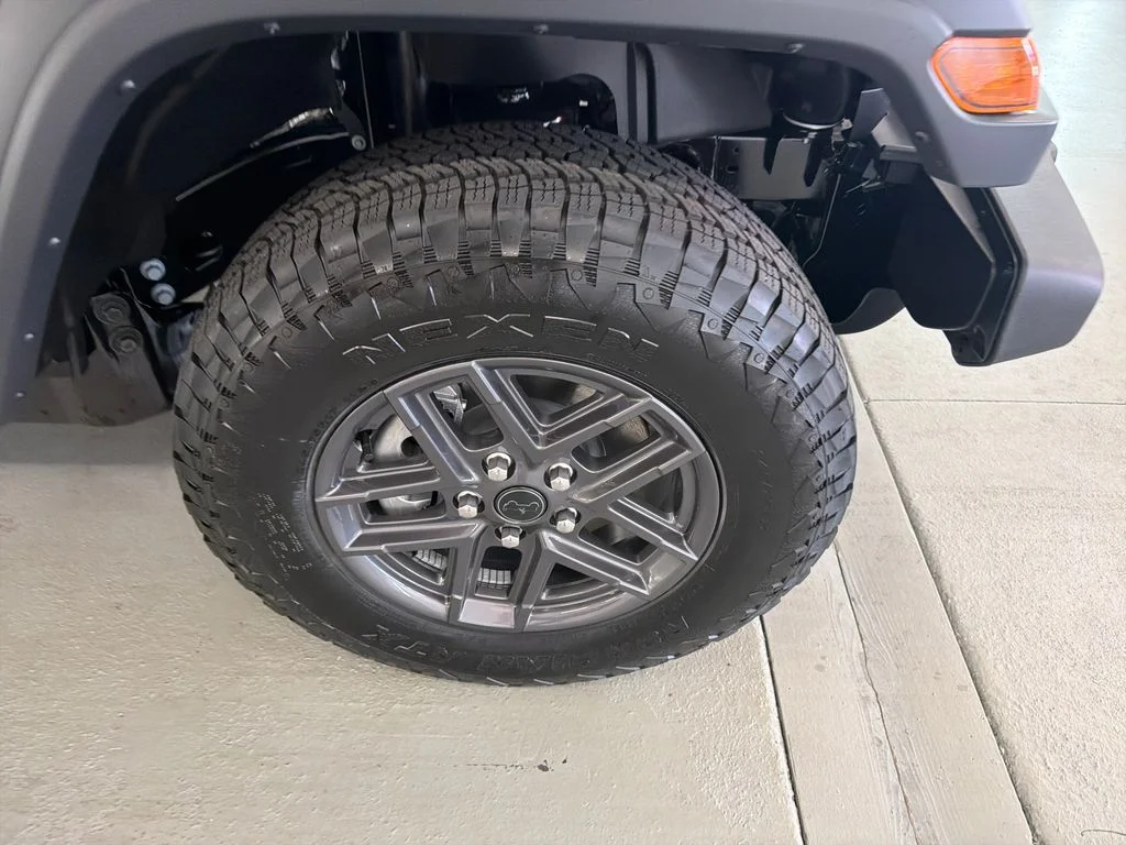 New 2027 Black Clear-Coat Paint Jeep Sport image 4