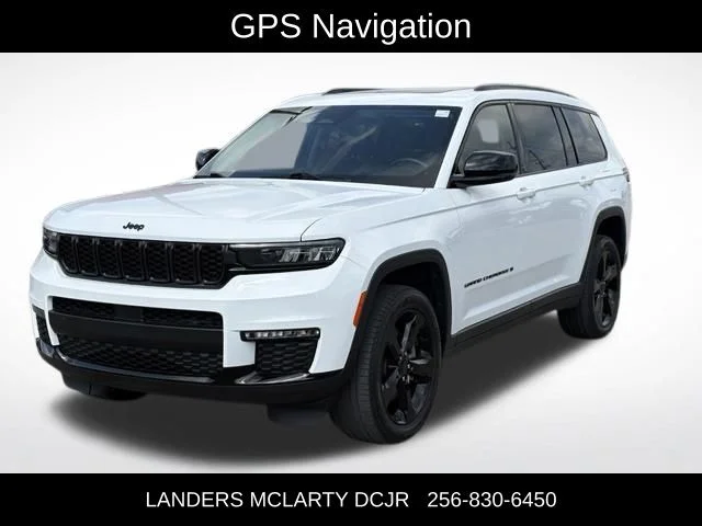 Used 2022 White Jeep Limited image 4